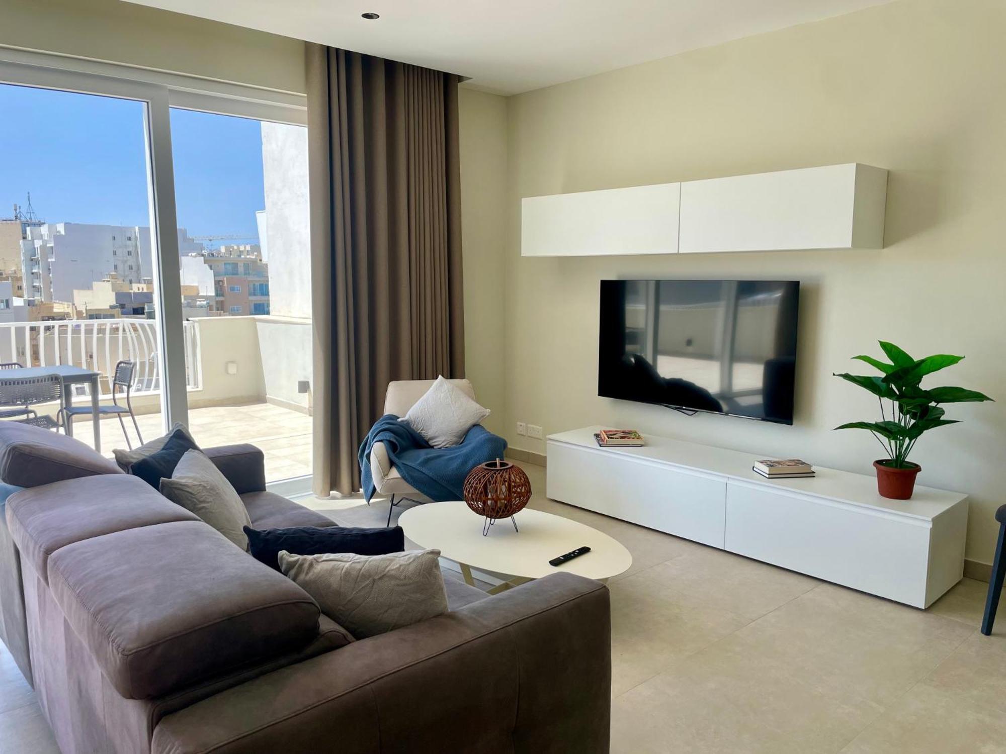 Bugibba Square Seafront Lux Apartments By Holi St. Paul's Bay Exteriör bild