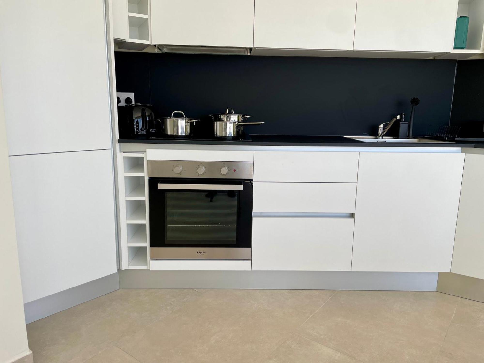 Bugibba Square Seafront Lux Apartments By Holi St. Paul's Bay Exteriör bild